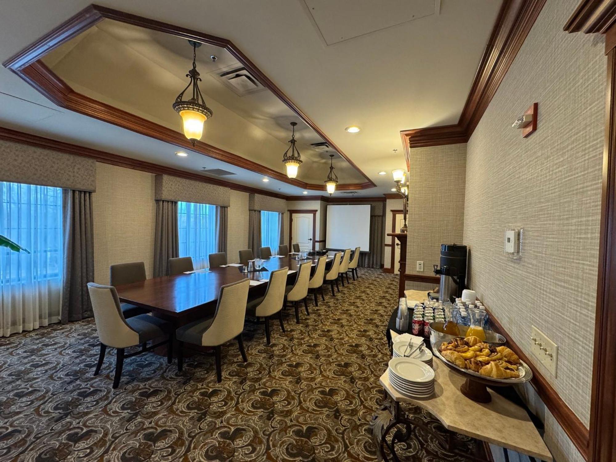 Holiday Inn Hotel & Suites Minneapolis-Lakeville By Ihg מראה חיצוני תמונה